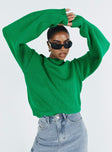 Green cropped sweater Relaxed fit Drop shoulder Slightly cropped Chunky knit Unlined