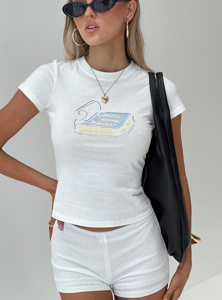 front view of model wearing Princess Polly Sardine Tee White Short Sleeves Crew Neck 