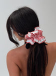 Downtown Scene Scrunchie Red Gingham