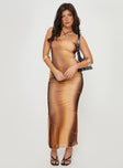 Front view of model wearing  front Princess Polly Sweetheart Neckline  Luela Maxi Dress Pink / Brown Petite