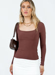 Front view of model wearing  front Princess Polly Full Sleeves Square Neck  Arthie Long Sleeve Top Brown