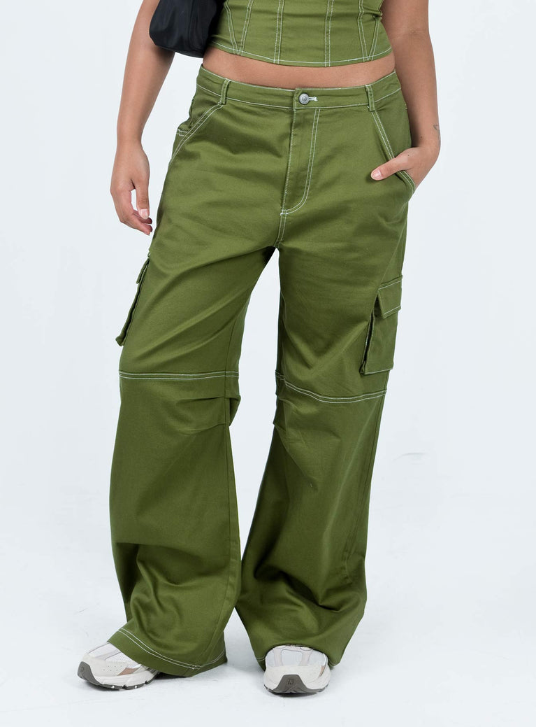 Front view of model wearing  front Princess Polly  Dobson Pants Green