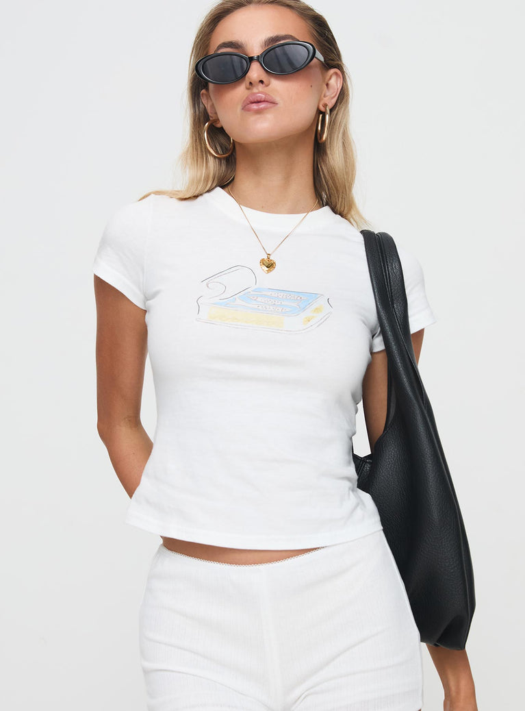 front view of model wearing Princess Polly Sardine Tee White Short Sleeves Crew Neck 