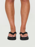 Therapy Vacay Flats Black