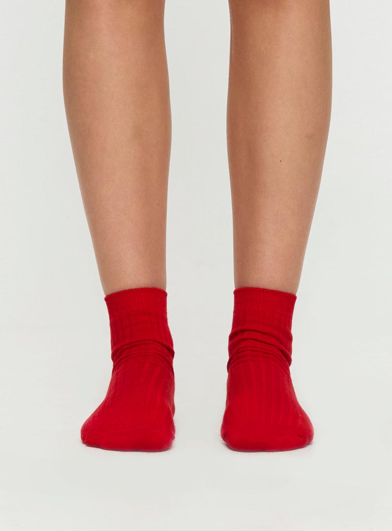 Sports Crew Ribbed Socks Red