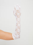 Lady Violet Lace Gloves White