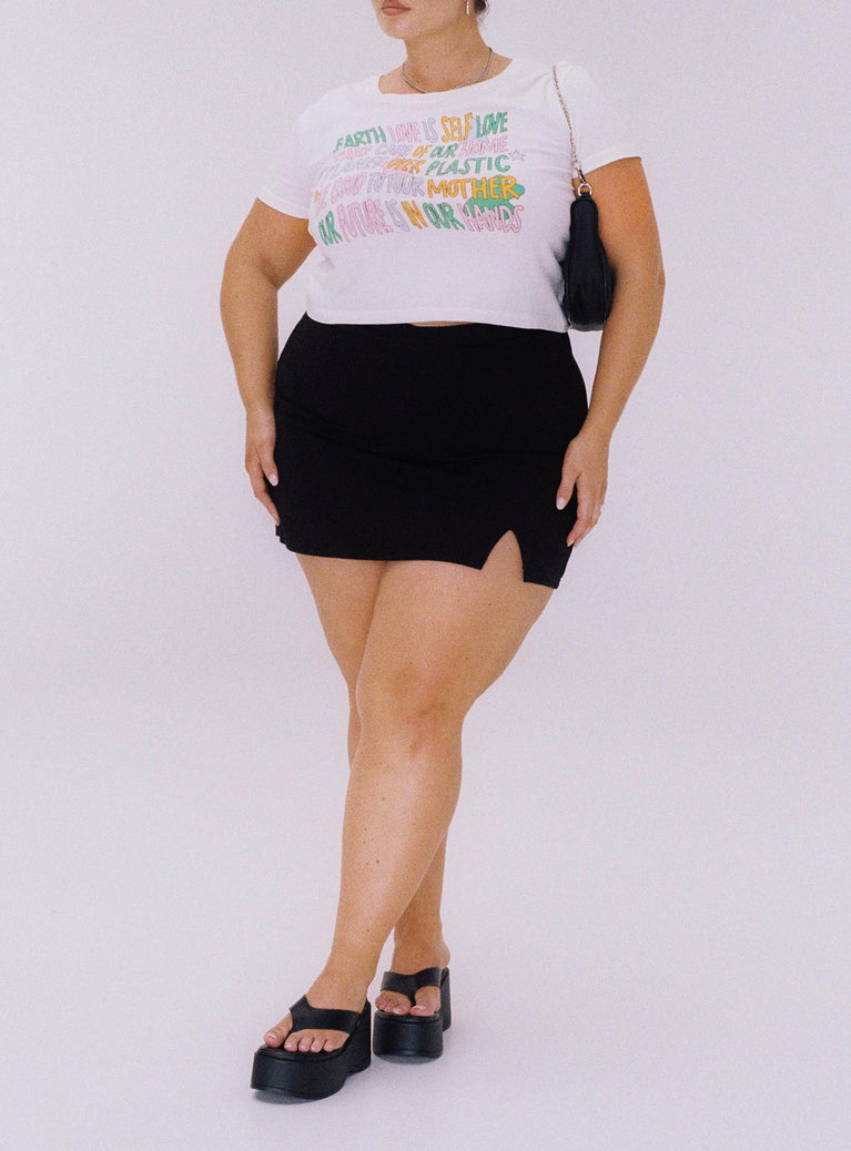 front view of model wearing Princess Polly Organic Be Kind Charity Baby Tee Cream Curve Short Sleeves Crew Neck 