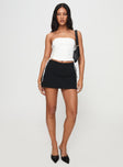 front view of model wearing Princess Polly Poppet Strapless Top White Sleeveless straight 