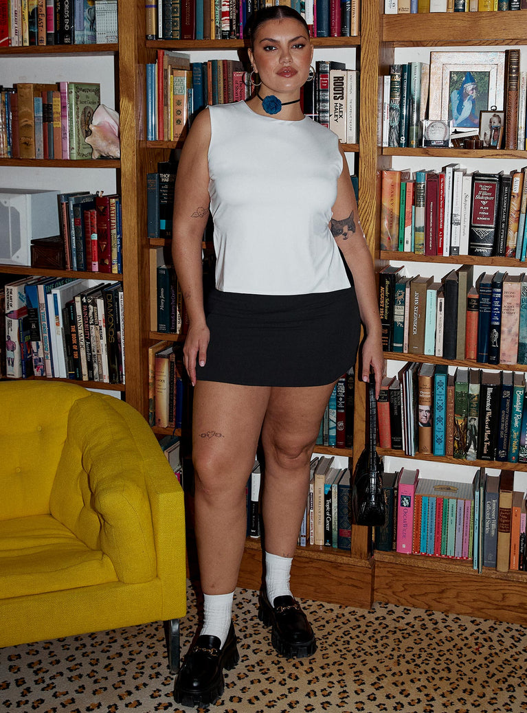 front view of model wearing Princess Polly Uzo Top White Curve Sleeveless Crew Neck 