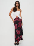 Cooperi Maxi Skirt Black / Red Floral Petite