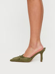 Autumn Moon Pointed Toe Heels Olive