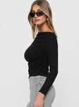 Pattinsen Off The Shoulder Top Black