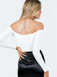 back view of model wearing Princess Polly Sivero Bodysuit White Full Sleeves straight 