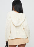 Ozbarne Hooded Cable Knit Sweater Cream