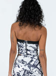 Front view of model wearing  front Princess Polly Sleeveless Square Neck  Cazale Strapless Top Black / White