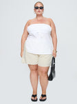 front view of model wearing Princess Polly Kiji Strapless Top White Curve Sleeveless straight 