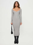 Long sleeve maxi dress  Knit-like material, sweetheart neckline Good stretch, unlined