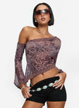 side view of model wearing Princess Polly Empty Space Top Leopard Full Sleeves Asymmetric Neckline 