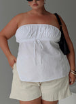 front view of model wearing Princess Polly Kiji Strapless Top White Curve Sleeveless straight 