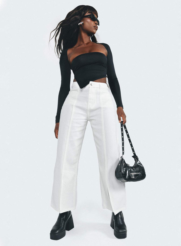 Jeans White denim material Belt looped waist Zip & button fastening  Four-pocket design Wide leg 