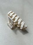 Hair clip Matte finish  Zig-zag style  Lightweight 