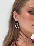 Earrings Drop heart charm style, gold-toned, stud fastening 