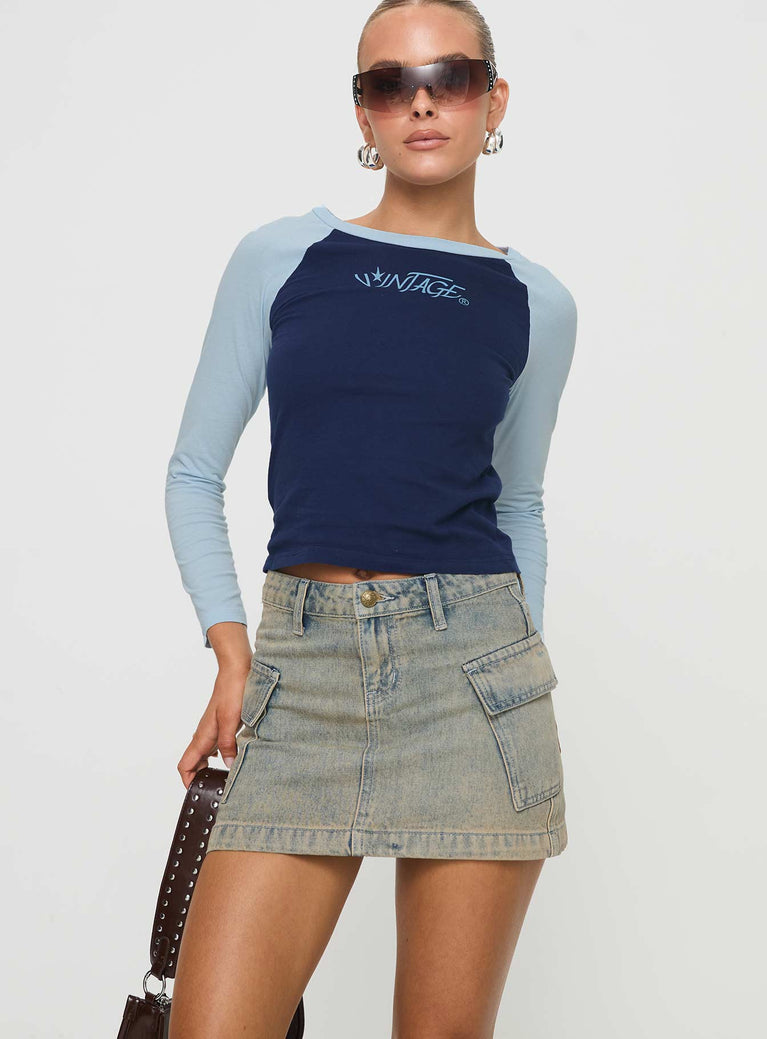 denim mini skirt hip pockets belt loops mid rise