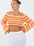 Long sleeve knit top Knit material Striped design Wide square neckline Flared sleeve