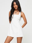 Linen mini dress Fixed shoulder straps, square neckline, invisible zip fastening at back Non-stretch, fully lined 