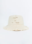 Bucket hat Oversized brim Raw frayed hem with wire Unlined