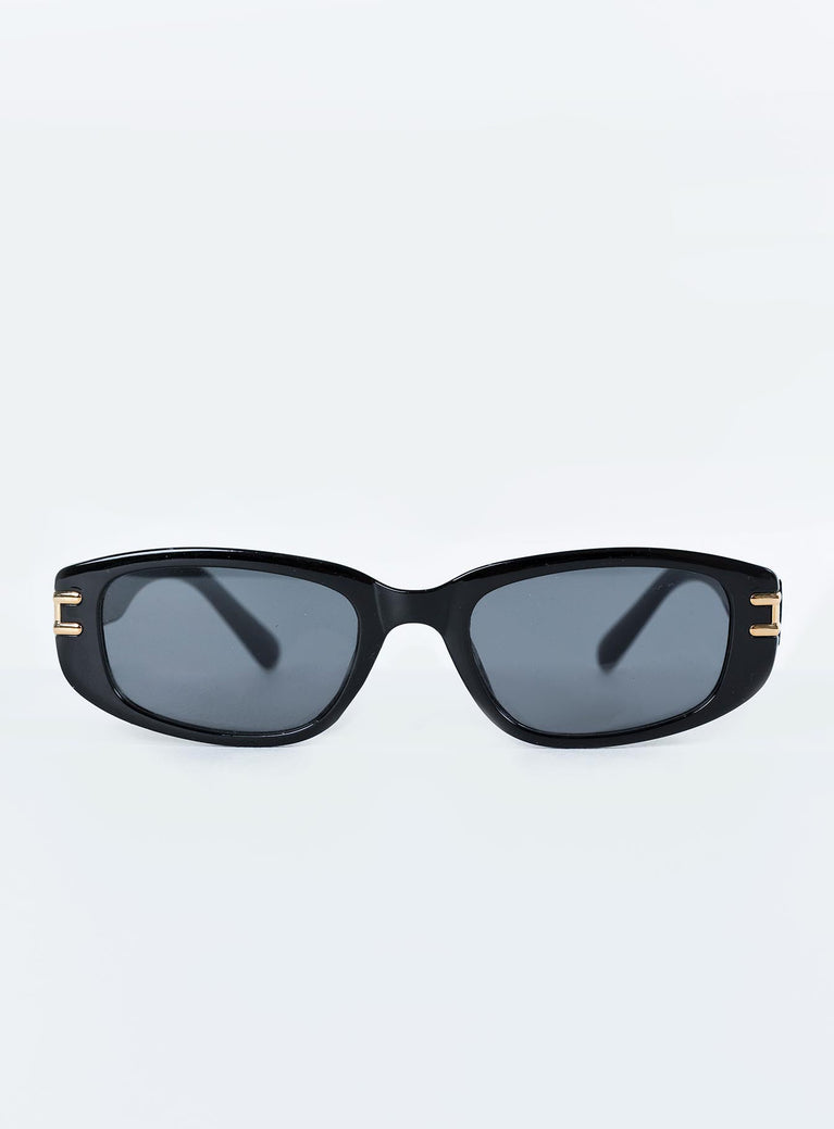 Black sunglasses Black tinted lenses Moulded nose bridge Lightweight Gold toned hardware