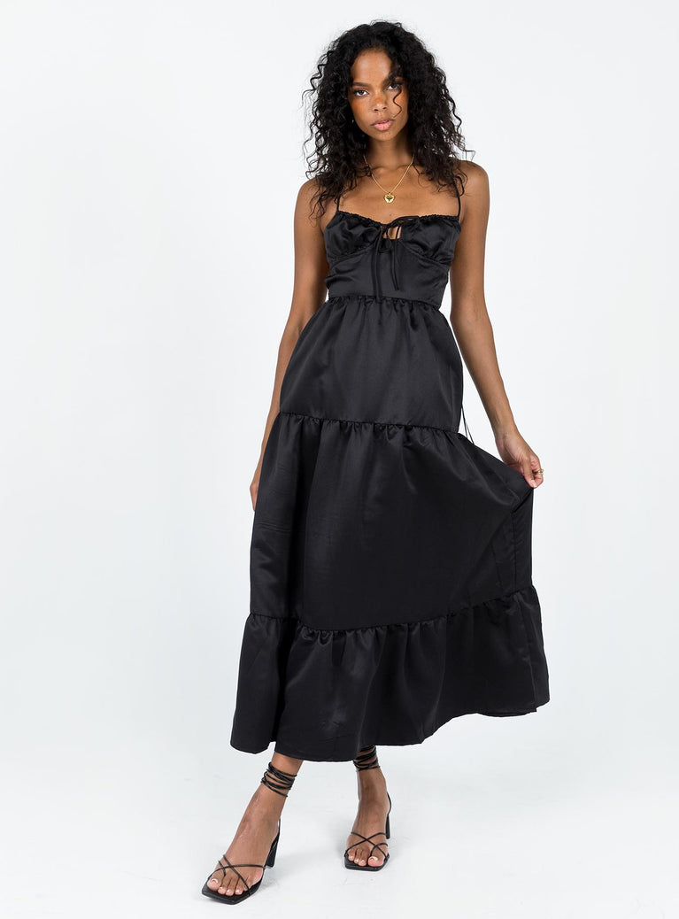 Kuzen Maxi Dress Black