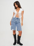 Lace crop top Plunging neckline, tie fastening at bust, pointed hem