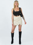 Ravyn Skort Beige Pinstripe