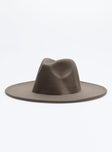 Hat Felt material  Wide stiff brim  Adjustable inner band  OSFM