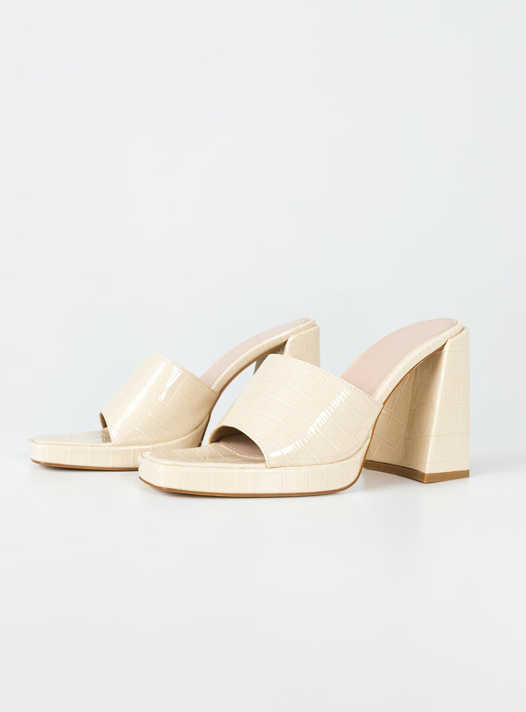 Marlon Heels Cream