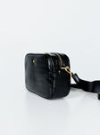 Bag Gold-toned hardware  Zip fastening  Removable crossbody strap  Removable coin purse on strap  Flat base 