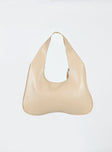 Shoulder bag 70% PU 30% Polyester Faux leather material  Zip fastening  Two internal pockets 