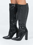 Boots Princess Polly Exclusive Faux croc leather  Knee-high style  Zip fastening  Pointed toe  Block heel 