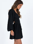 Black romper Balloon style sleeve  Wired cups Ruching throughout Boning at side Elasticated bands at back