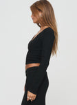 Black Long sleeve v-neck top