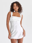 White mini dress Silky material Fixed shoulder straps Square neckline Invisible zip fastening at side