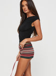 Knit shorts Low rise, folded waistband Good stretch, unlined 