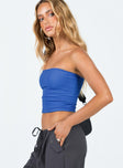 Tube top Textured material Good stretch Fully lined 