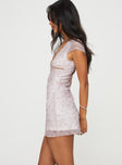 Mini Dress  Floral print, cap mesh sleeves, V-neckline, felt-like material detail throughout Good stretch, partially lined 