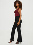 Pants High-waisted, slightly flared  Invisible zip at side 