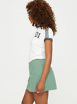 Skort Slim fitting, low rise Invisible zip fastening at back, built-in shorts, slit at side Non-stretch, fully lined