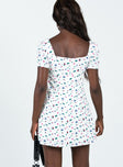 Mini dress Floral print Square neckline Inner silicone stripe at bust & shoulders Invisible zip fastening at back 