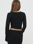 Black Long sleeve v-neck top