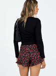 Shorts Floral print Invisible zip fastening at side Frill hem Non-stretch Fully lined 